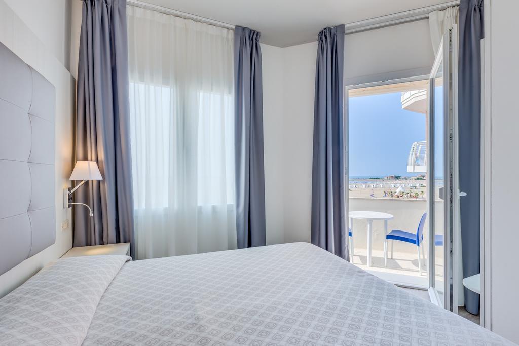 Hotel Garni' Serena Caorle Ngoại thất bức ảnh