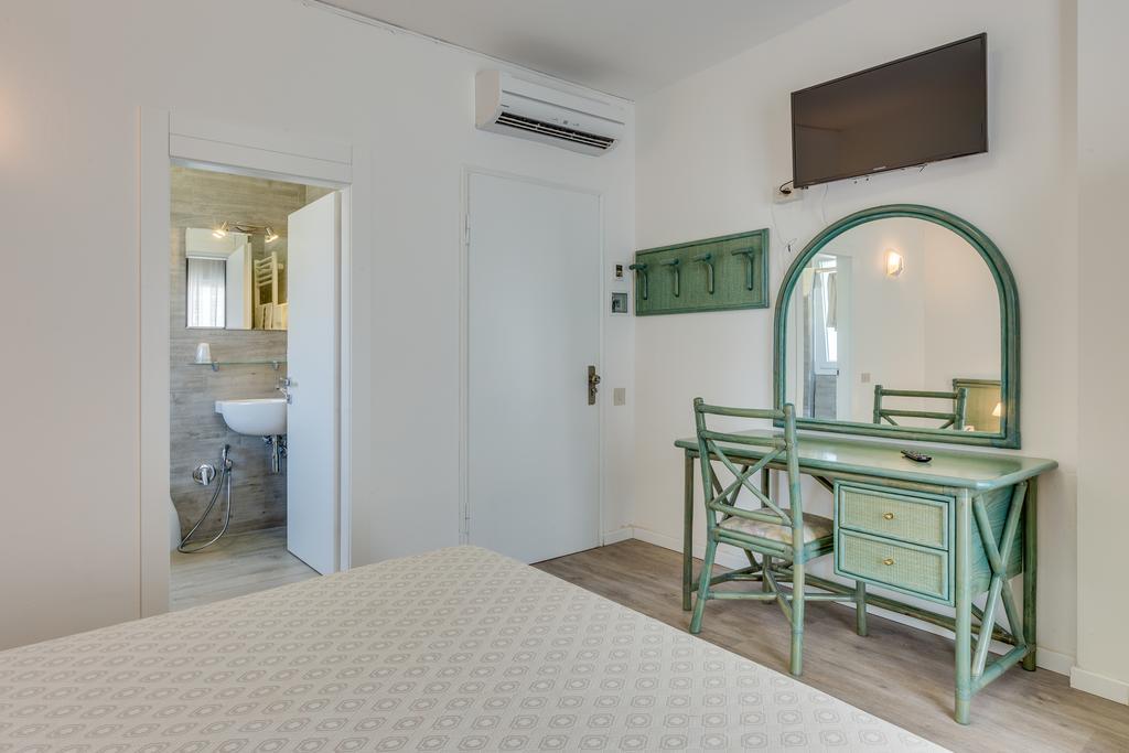 Hotel Garni' Serena Caorle Ngoại thất bức ảnh
