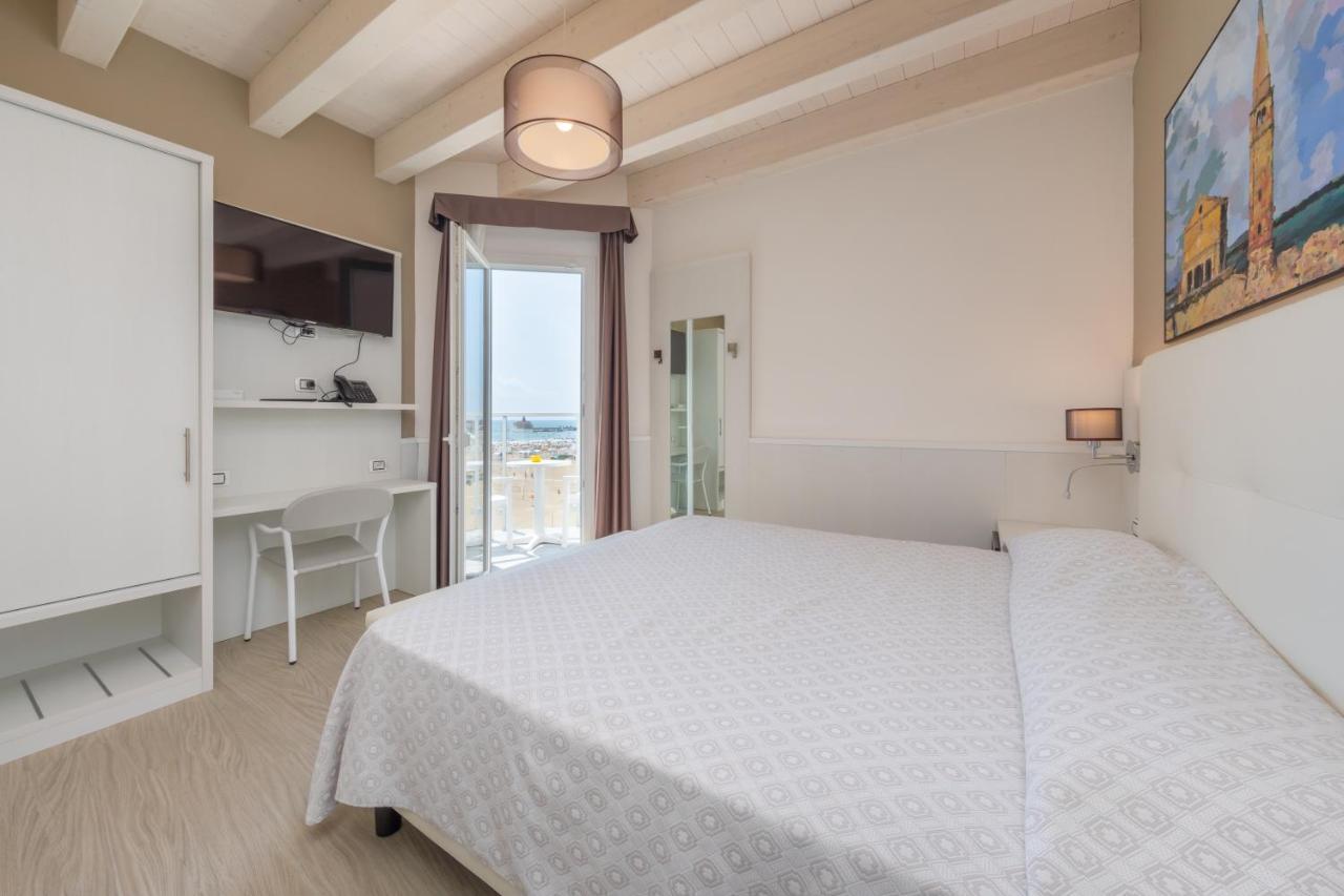 Hotel Garni' Serena Caorle Ngoại thất bức ảnh
