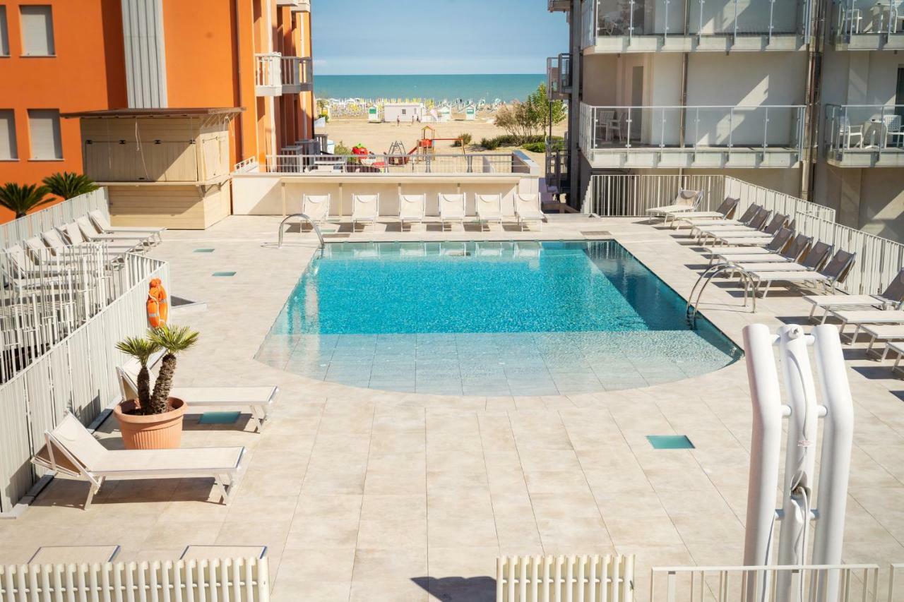 Hotel Garni' Serena Caorle Ngoại thất bức ảnh
